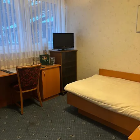 Waldesruh Szálloda 3*